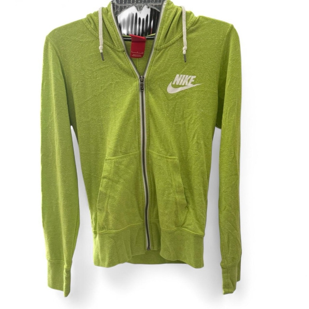 nike zip up hooded sweatshirt